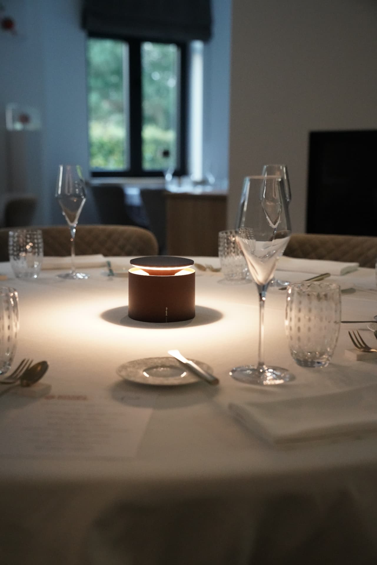Gedekte tafel in het restaurant van 't Pure Genot